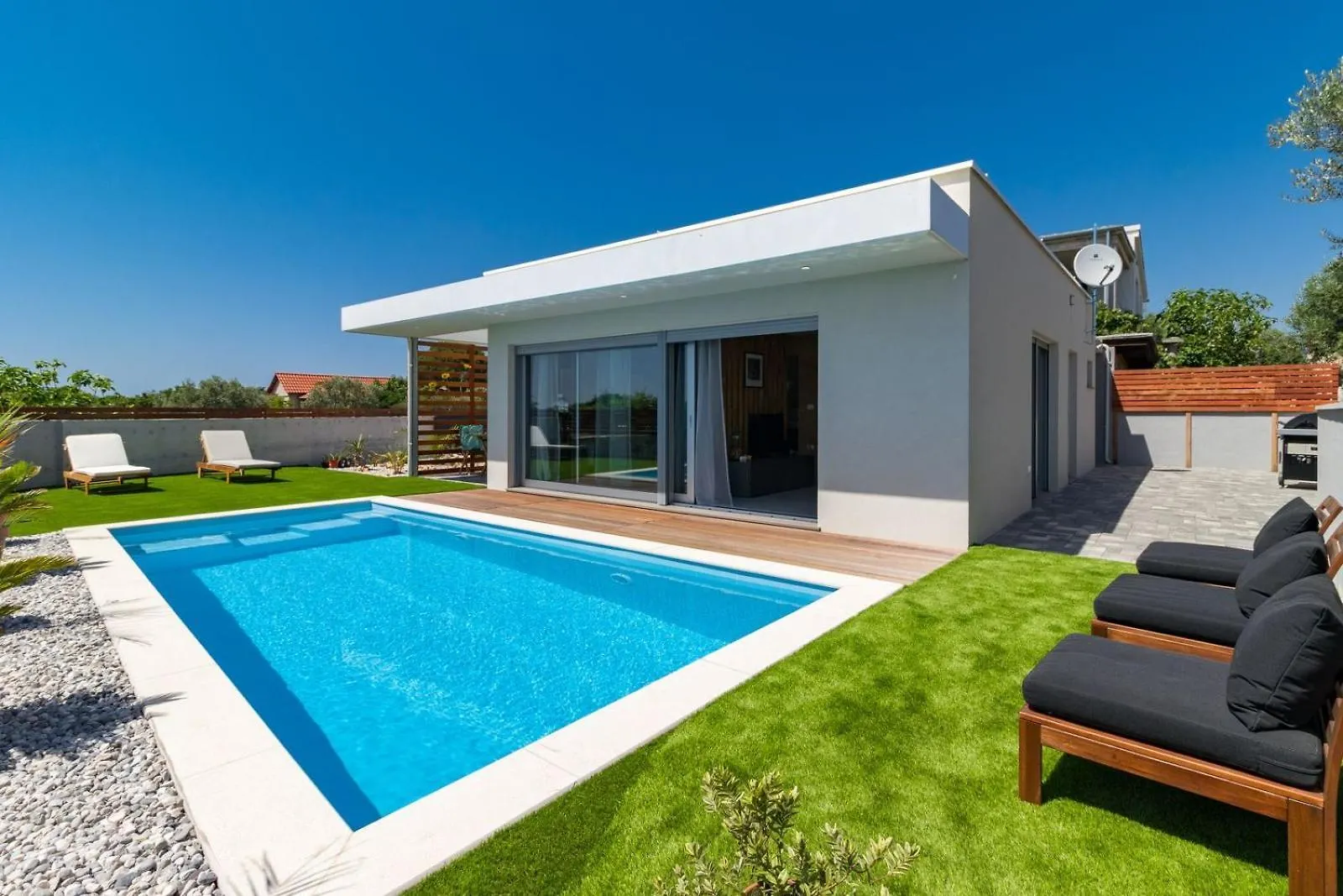 Ferienhaus Villa Cubic Peroj