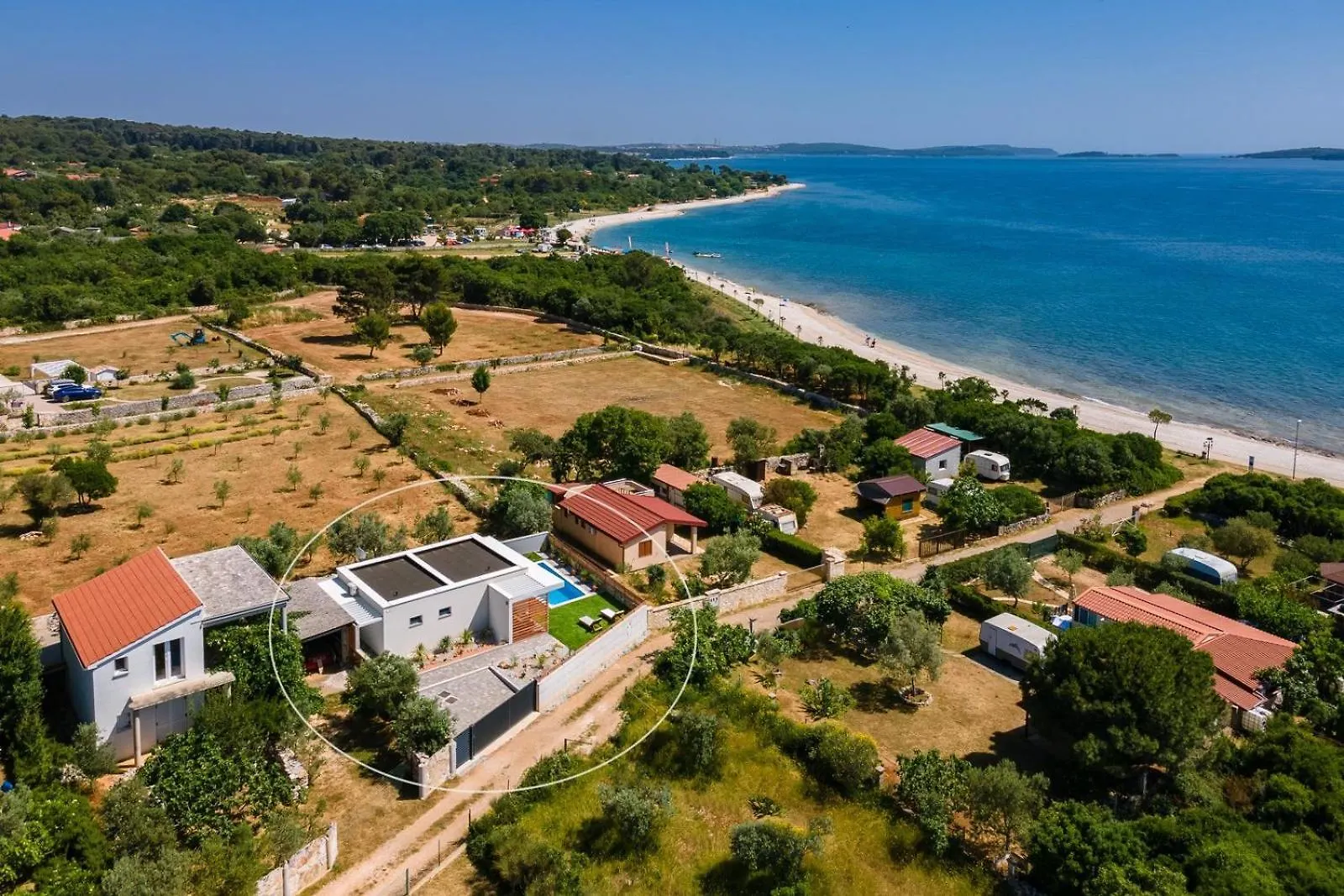 Holiday home Cubic Villa Peroj