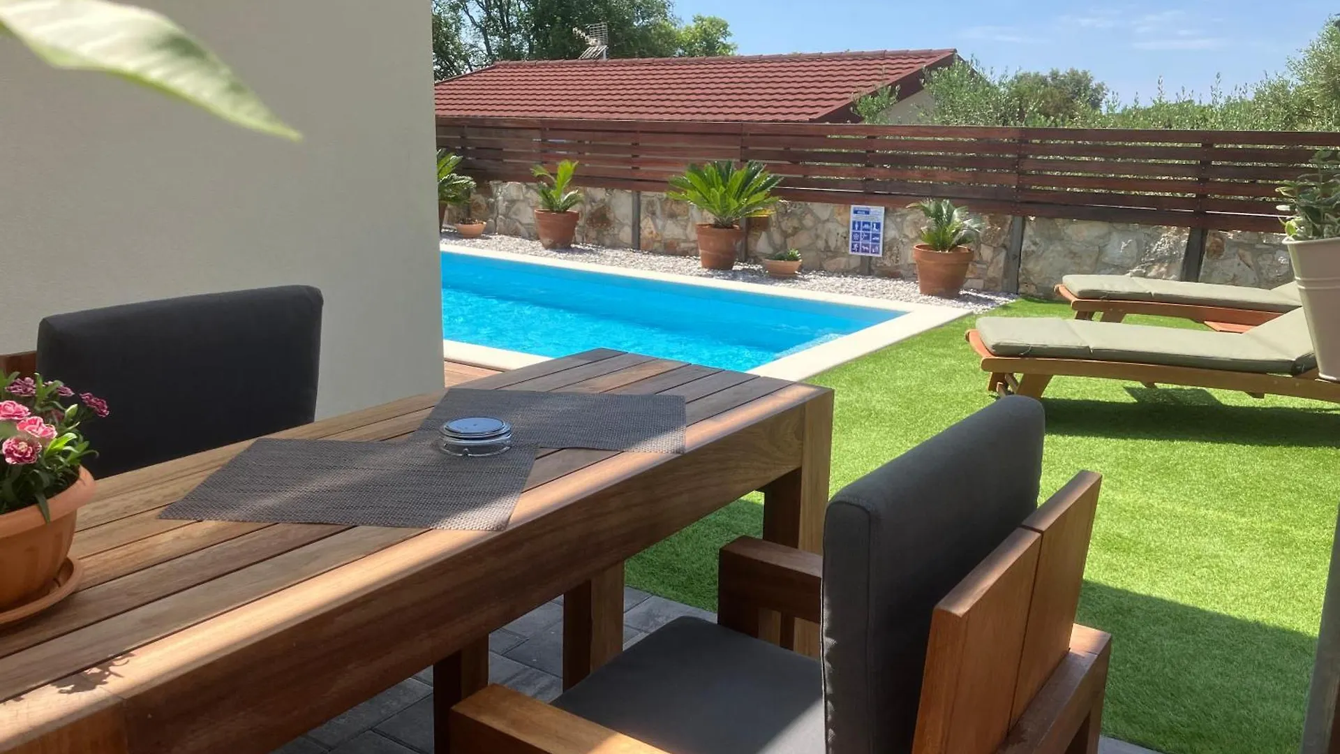Cubic Villa Peroj
